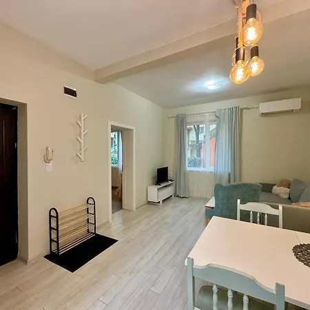 Apartment Center - Visionz *